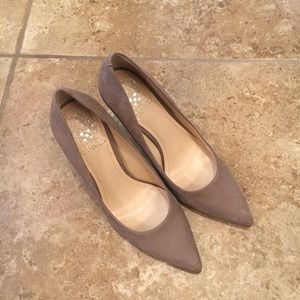 Vince Camuto Kain pumps